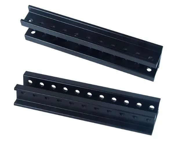 陽極酸化アルミニウム金属